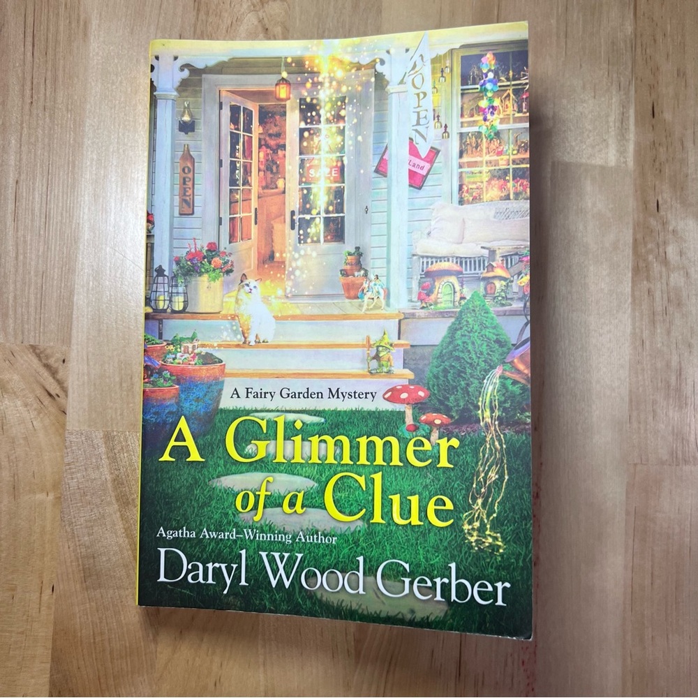 📚BUY 2 GET 1 FREE ‎ A Glimmer of a Clue by Daryl Wood Gerber